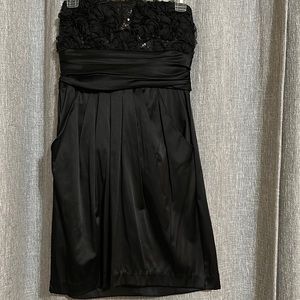 Strapless Black Dress 🖤